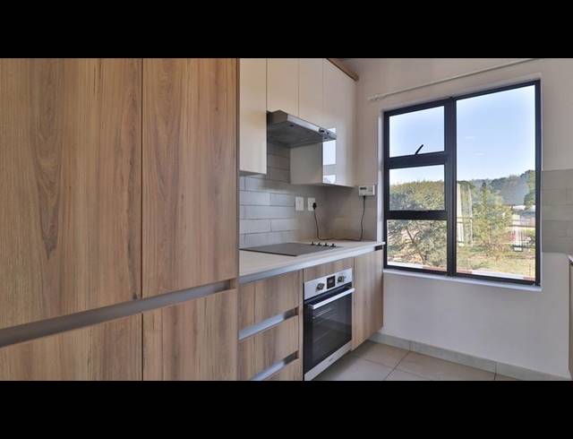 2 BEDROOM APARTMENT FOR SALE IN SILVER LAKES